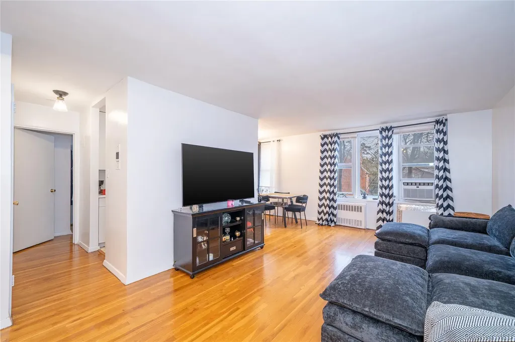 5775 Mosholu Avenue Bronx NY 10471