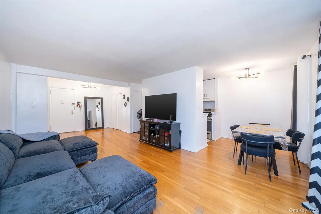 5775 Mosholu Avenue Bronx NY 10471