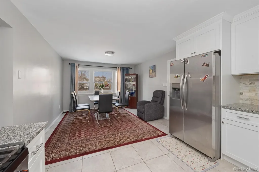 31 21st Avenue Bay Shore NY 11706