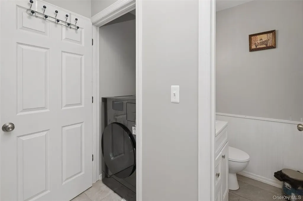 31 21st Avenue Bay Shore NY 11706