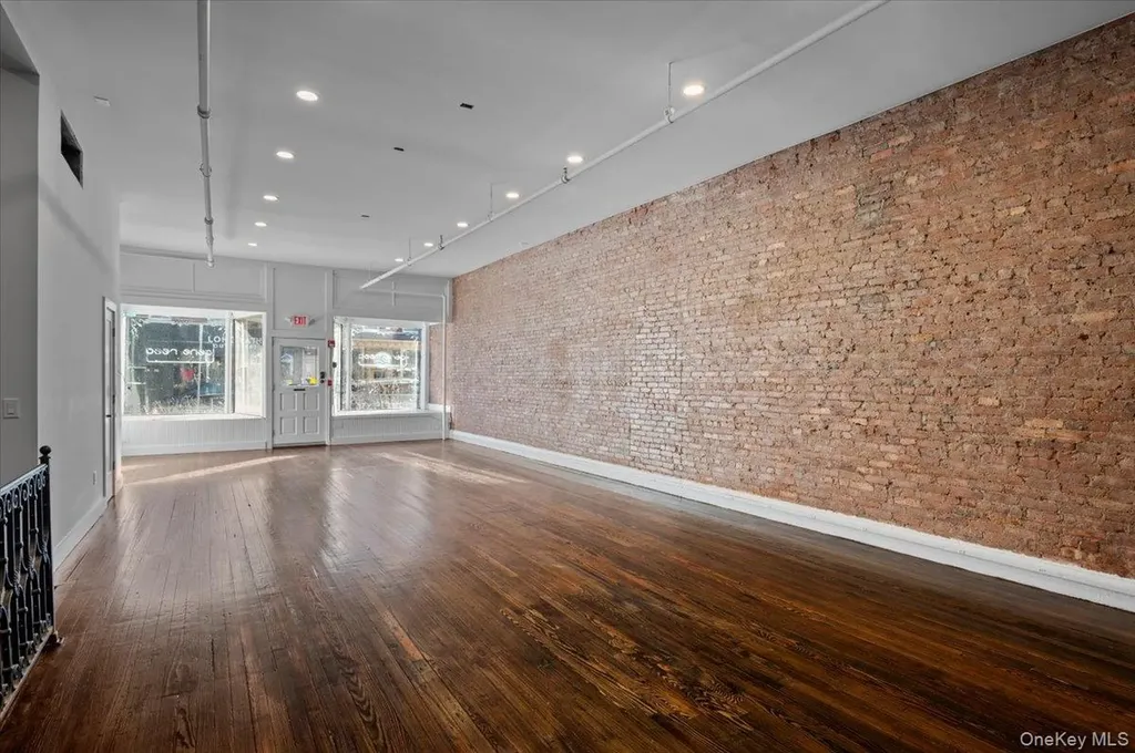 74 S Broadway Nyack NY 10960
