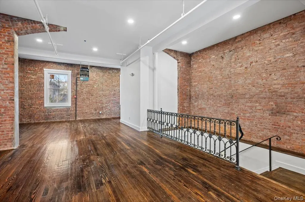 74 S Broadway Nyack NY 10960