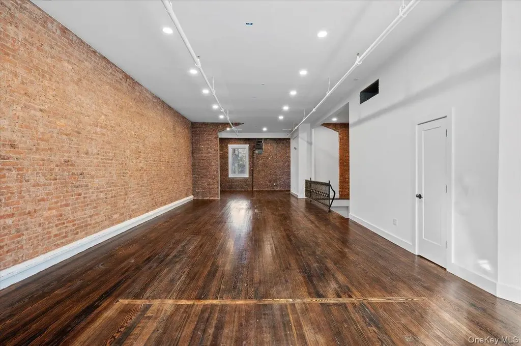 74 S Broadway Nyack NY 10960