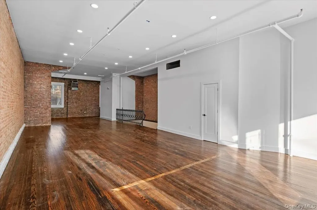 74 S Broadway Nyack NY 10960