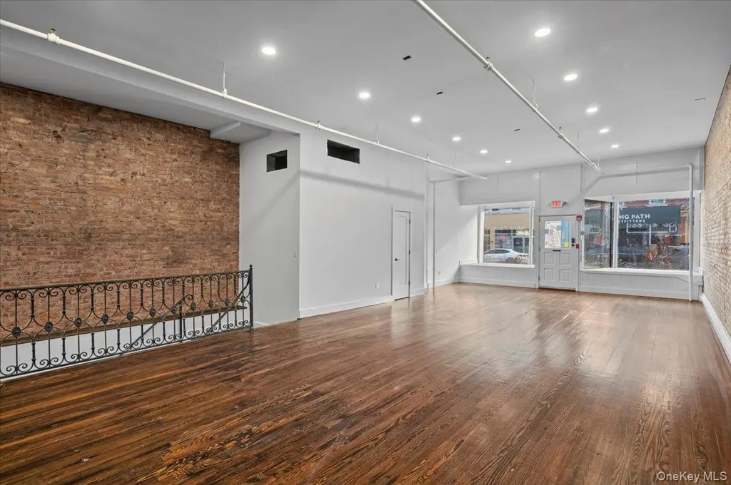 74 S Broadway Nyack NY 10960