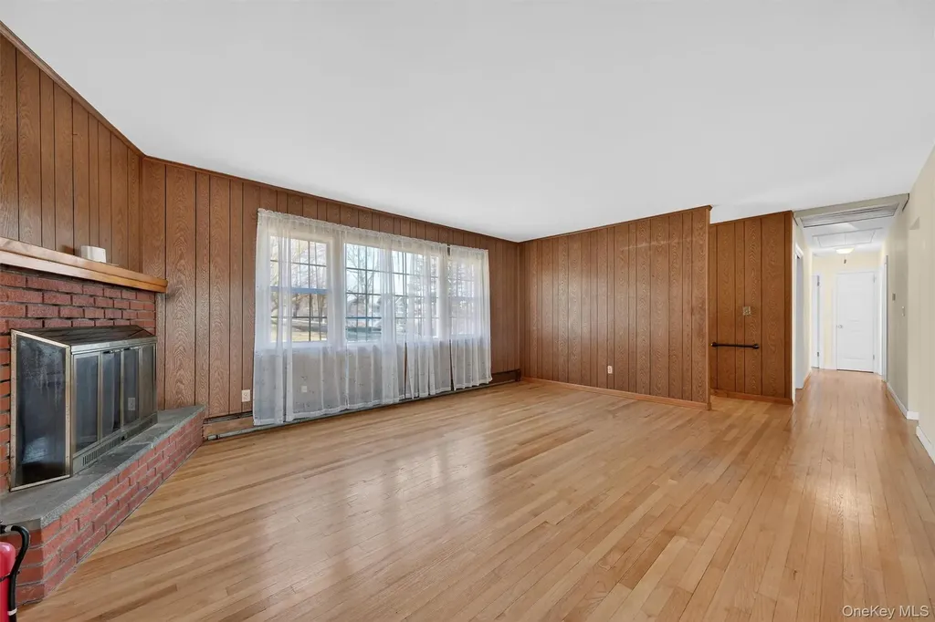 34 Lindy Drive Carmel NY 10512