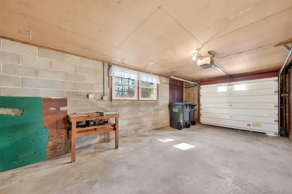 34 Lindy Drive Carmel NY 10512
