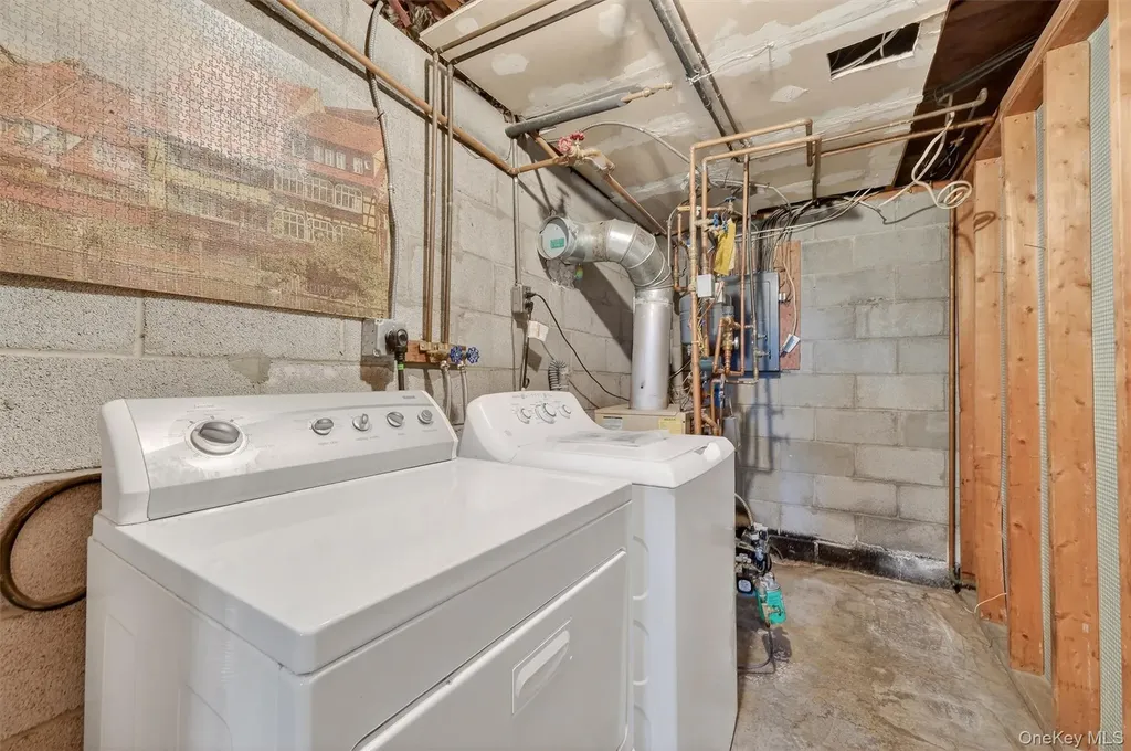 34 Lindy Drive Carmel NY 10512