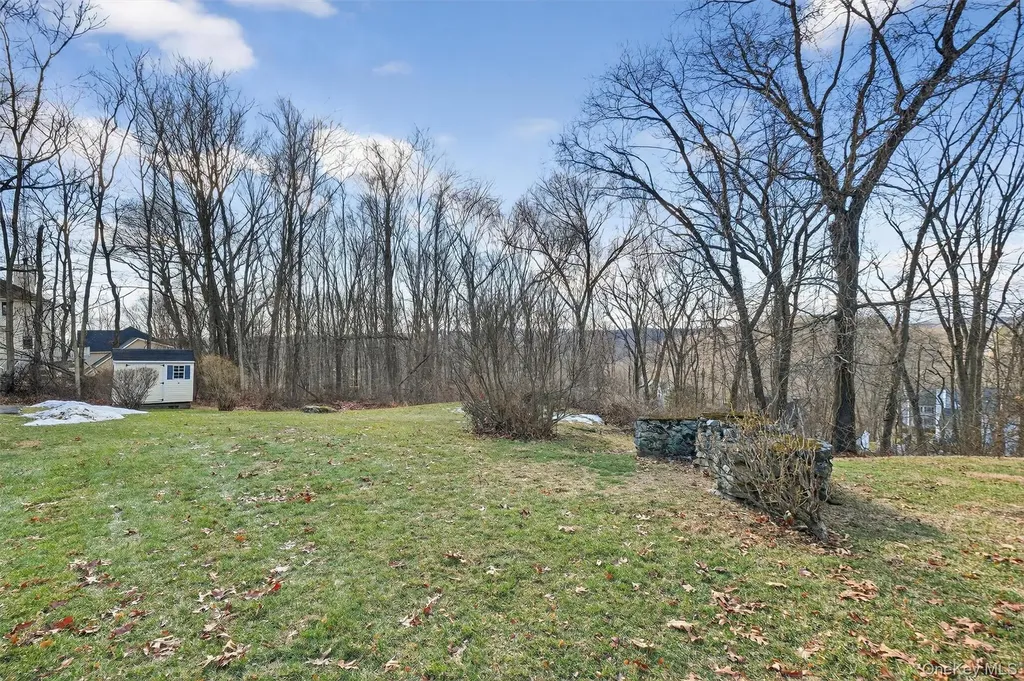 34 Lindy Drive Carmel NY 10512