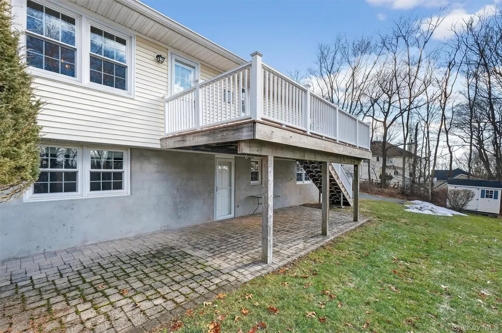 34 Lindy Drive Carmel NY 10512