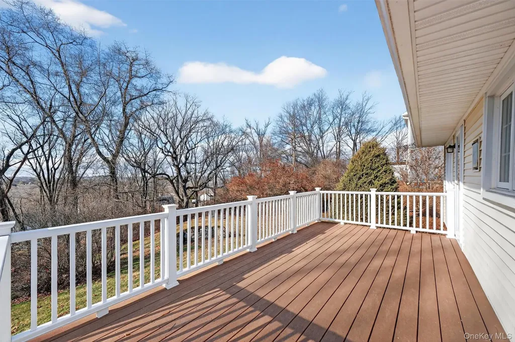 34 Lindy Drive Carmel NY 10512