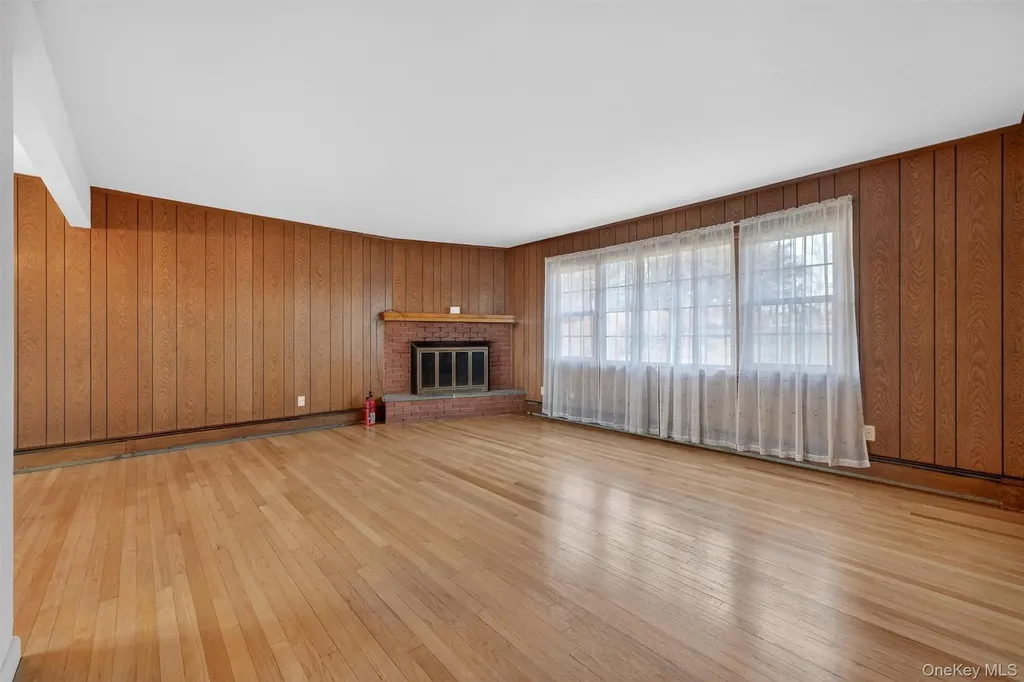 34 Lindy Drive Carmel NY 10512
