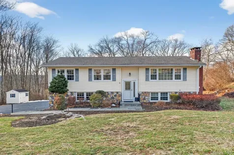 34 Lindy Drive Carmel NY 10512