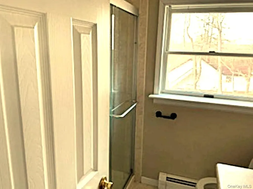178 Pine Tree Road Monroe NY 10950
