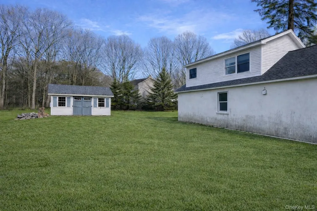 178 Pine Tree Road Monroe NY 10950
