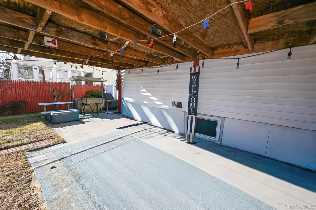 165 Cochran Place Valley Stream NY 11581