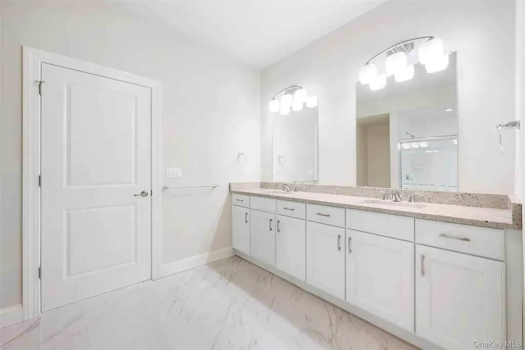 27 Ottaway Lane Campbell Hall NY 10916