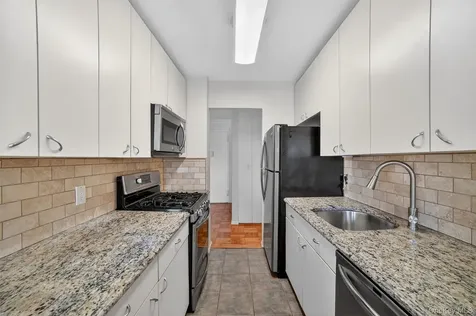 1853 Central Park Avenue Yonkers NY 10710