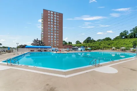 1853 Central Park Avenue Yonkers NY 10710