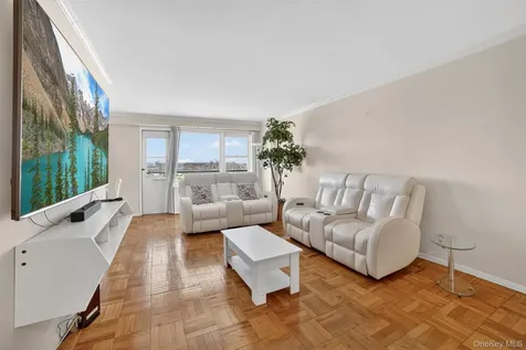 1853 Central Park Avenue Yonkers NY 10710