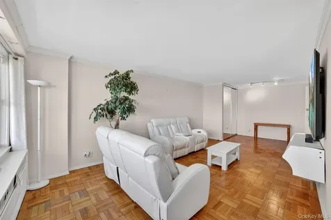 1853 Central Park Avenue Yonkers NY 10710