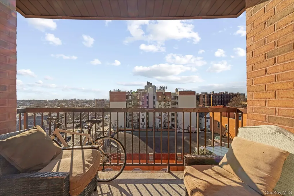 1600 Parkview Avenue Bronx NY 10461