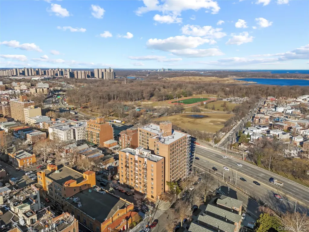 1600 Parkview Avenue Bronx NY 10461
