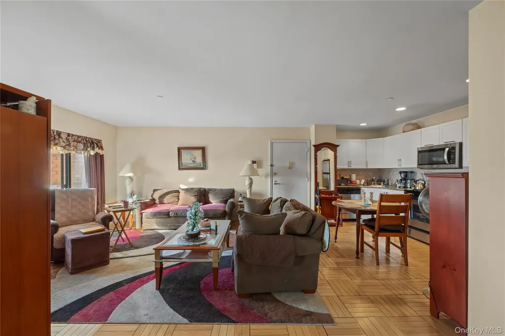 1600 Parkview Avenue Bronx NY 10461