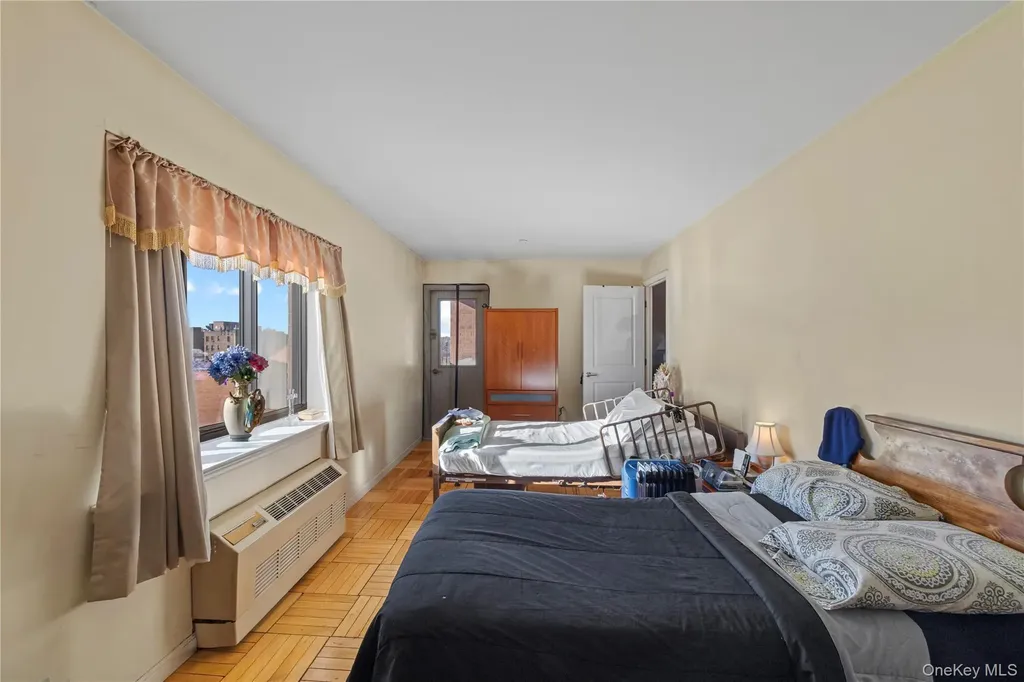 1600 Parkview Avenue Bronx NY 10461