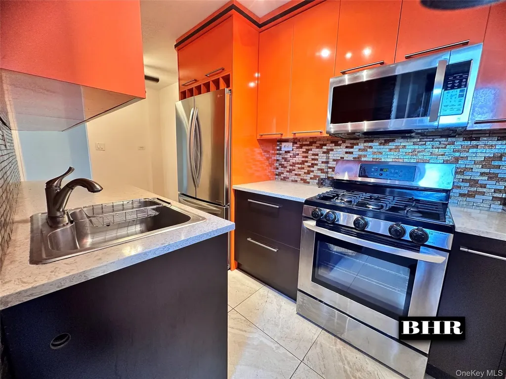 2461 E 29th Street Brooklyn NY 11235