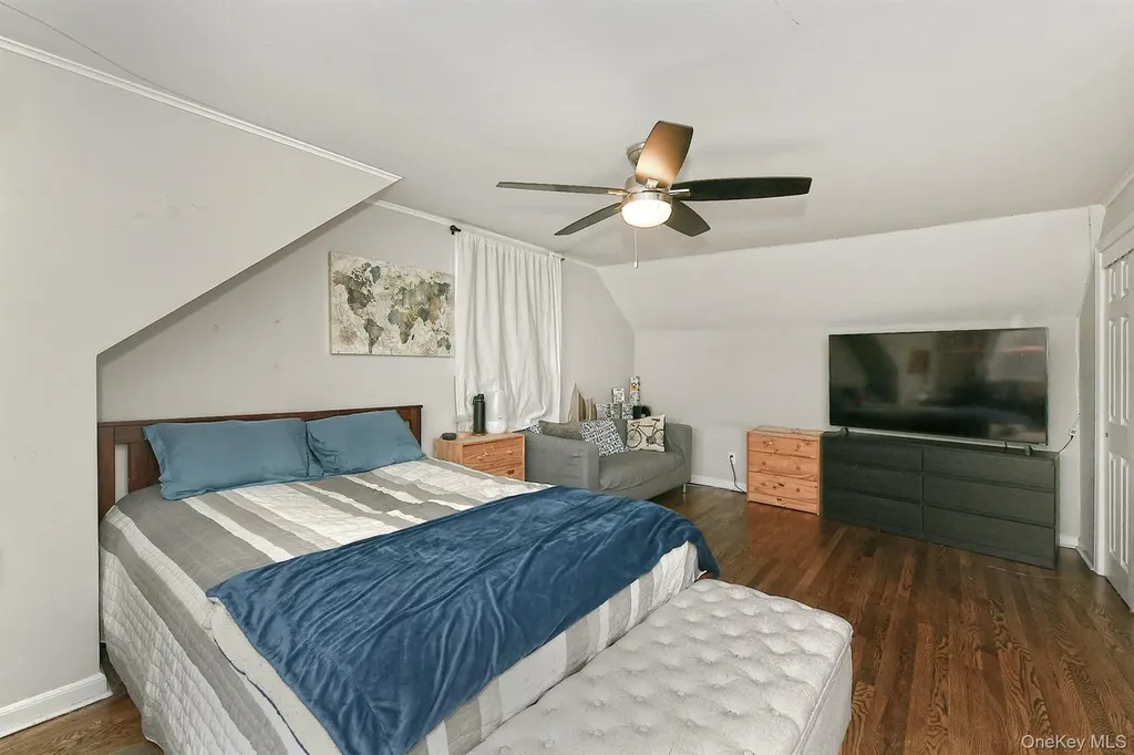 17 Pine Tree Road South Huntington NY 11746