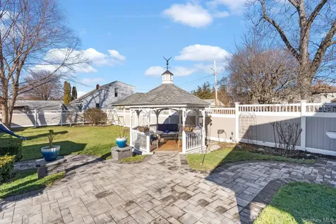 83 Garden Street Kingston NY 12401