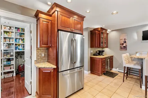 83 Garden Street Kingston NY 12401