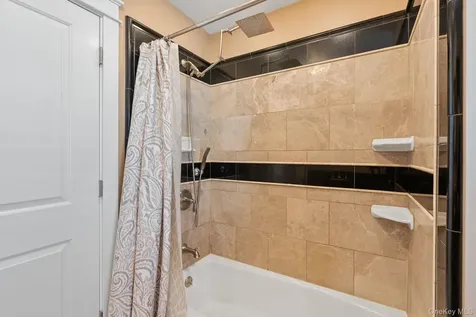 83 Garden Street Kingston NY 12401