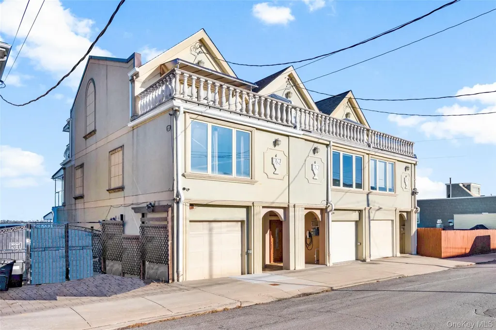 822 Dean Avenue Bronx NY 10465