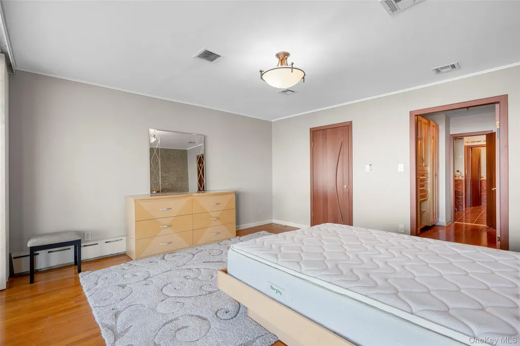 822 Dean Avenue Bronx NY 10465