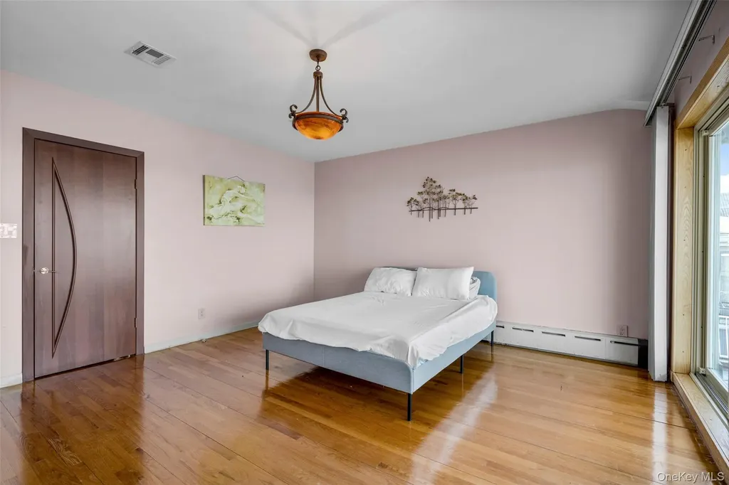 822 Dean Avenue Bronx NY 10465