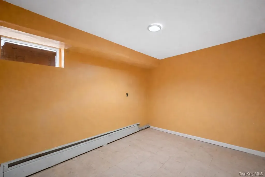 8911 Avenue M Brooklyn NY 11236