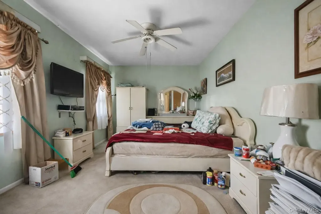 8911 Avenue M Brooklyn NY 11236