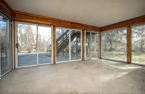 76 Derick Drive Fishkill NY 12524