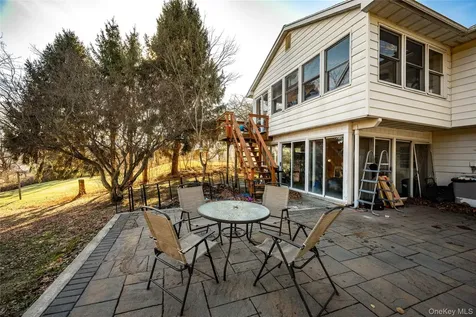 76 Derick Drive Fishkill NY 12524