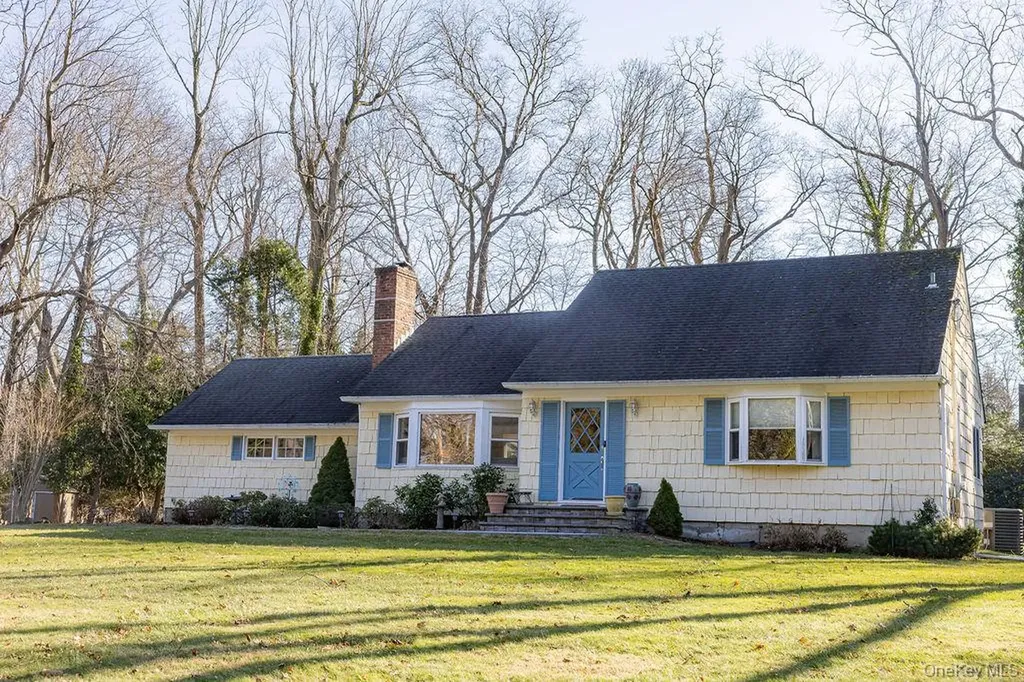 4 Conscience Bay Road Setauket NY 11733