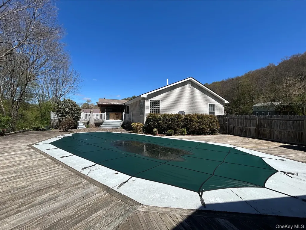 290 Gulf Road Roscoe NY 12776
