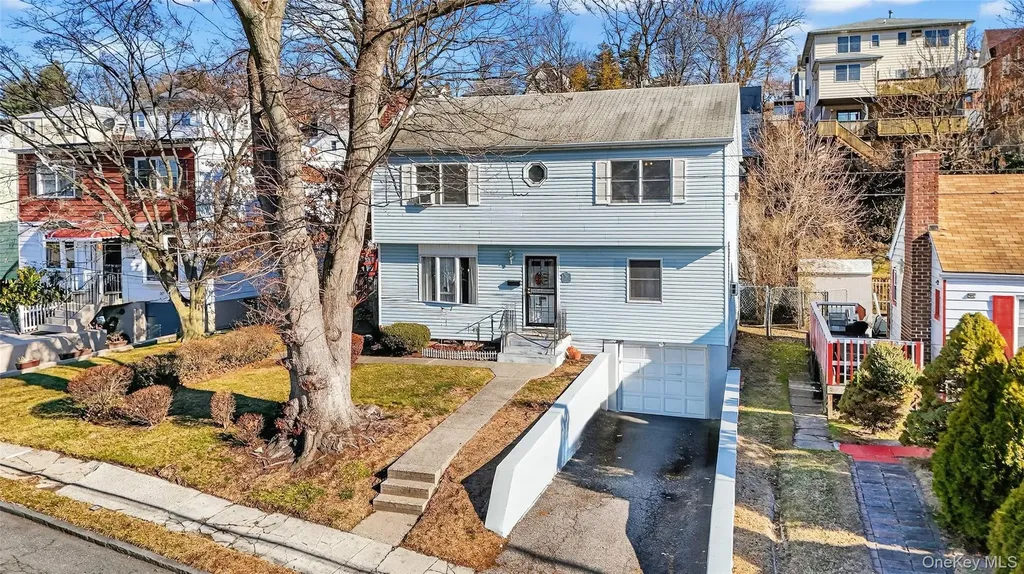 191 Morsemere Avenue Yonkers NY 10703