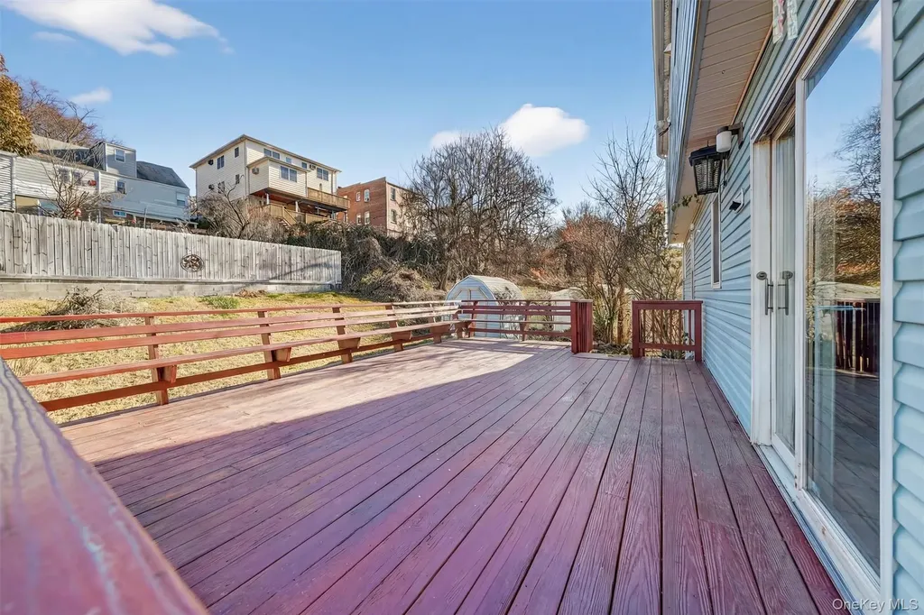 191 Morsemere Avenue Yonkers NY 10703