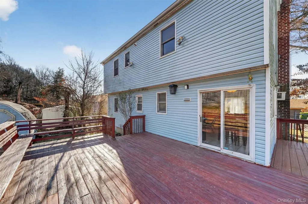 191 Morsemere Avenue Yonkers NY 10703