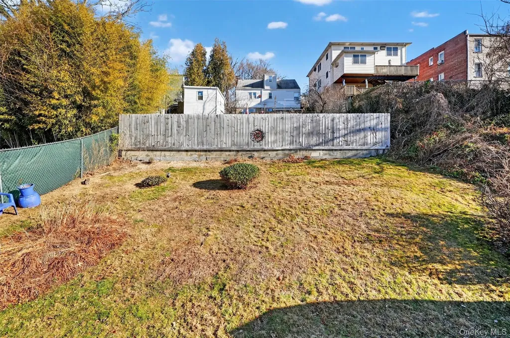 191 Morsemere Avenue Yonkers NY 10703