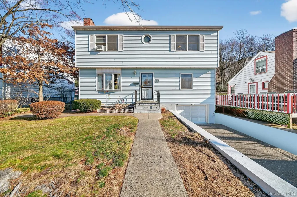 191 Morsemere Avenue Yonkers NY 10703