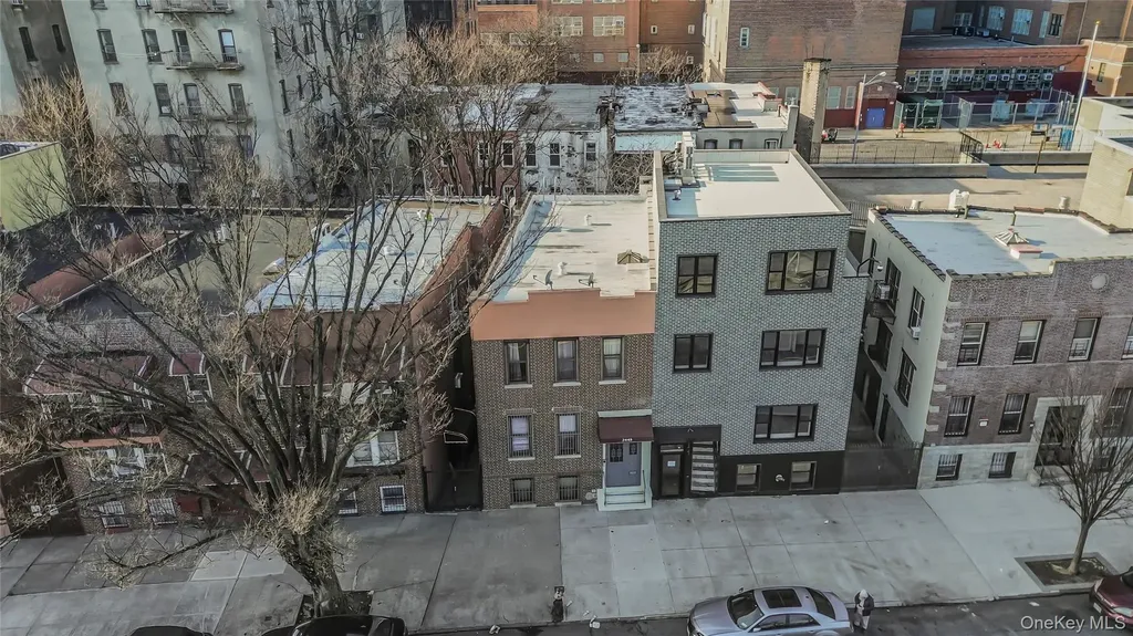 2445 Southern Boulevard Bronx NY 10458