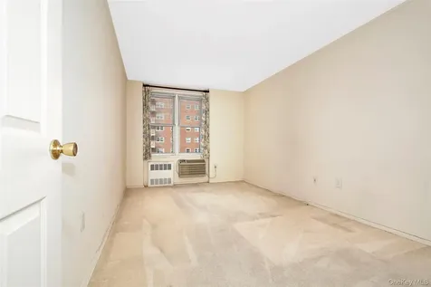 360 Westchester Avenue Port Chester NY 10573